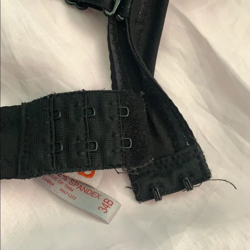 IZOD  black bra - Image 4