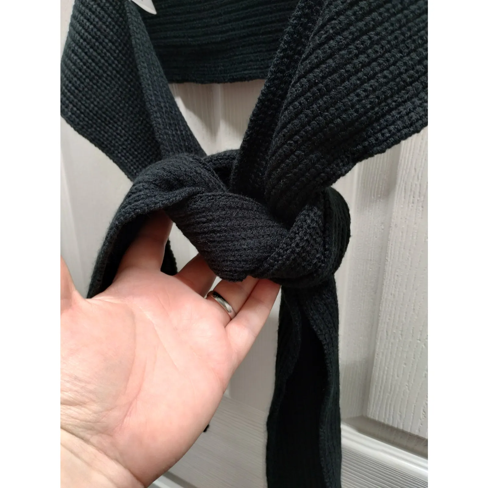 HEYSON NWT Women's Size Medium Black Sweater - Image 4