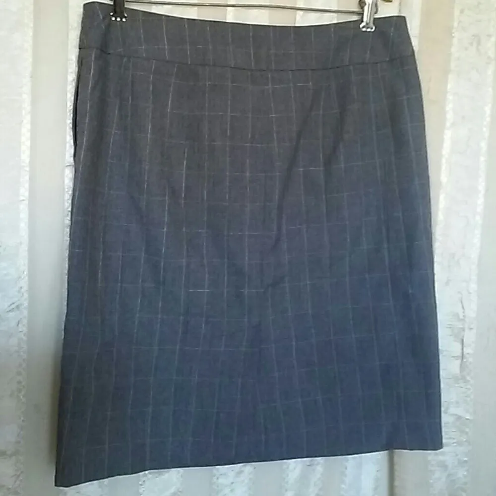 Fossil  Grey Plaid Pencil Skirt - Image 3