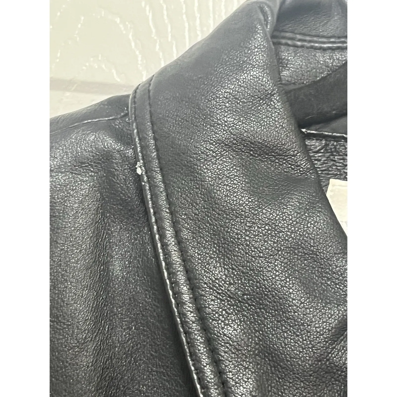 Worthington Woman’s Black Genuine Zip Leather Jacket Size Large Polyester Lined - Image 11