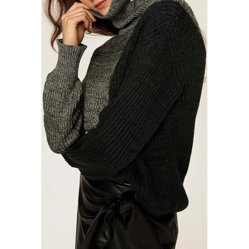 Derek Lam Collective Colorblock Turtleneck Sweater – Blue/Black – IT 46 (US 8 M) - Image 3