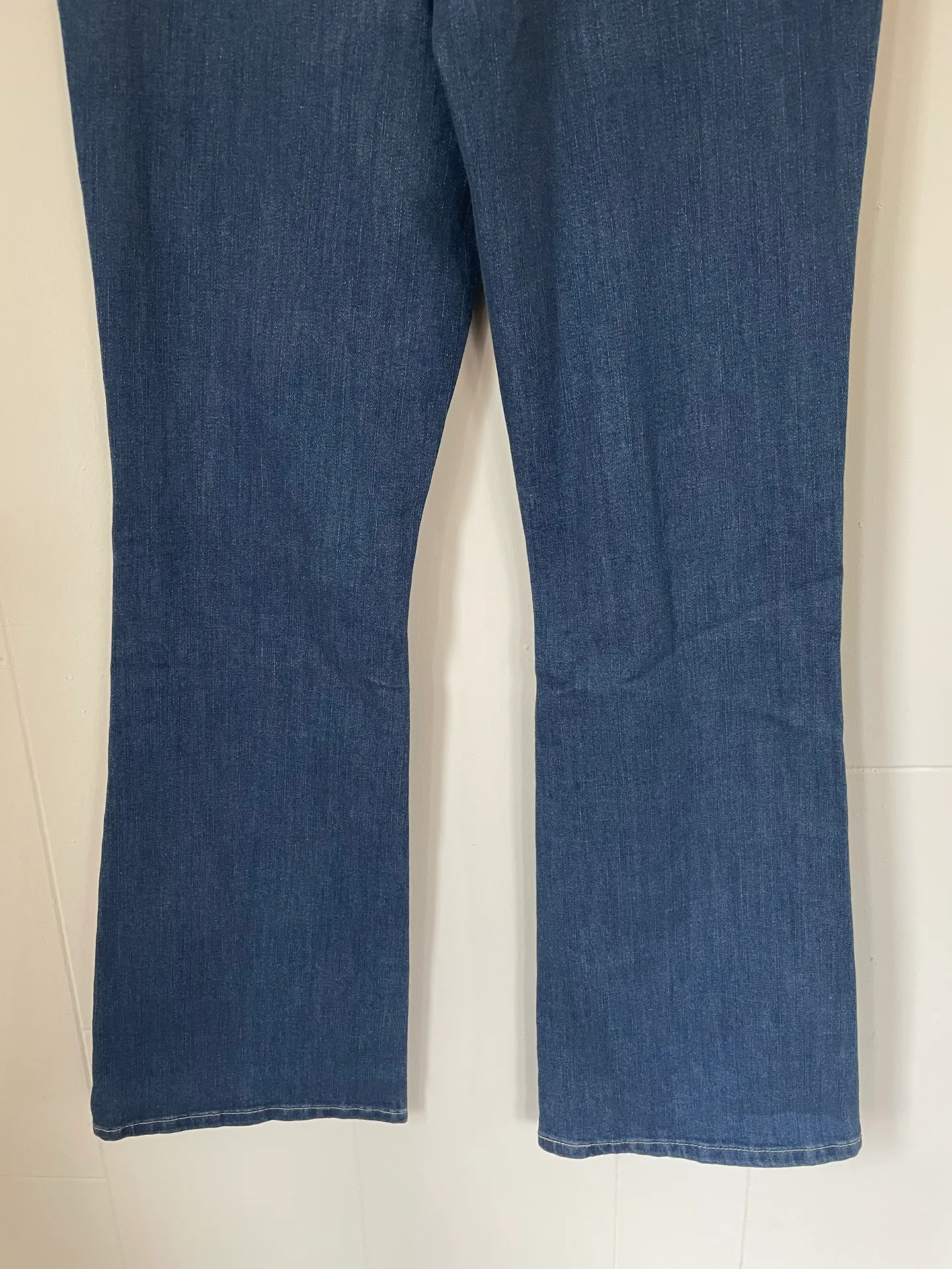 Signature by Levi Strauss NEW Mid-rise Bootcut jean Simply Stretch Women’s sz 6M - Image 8