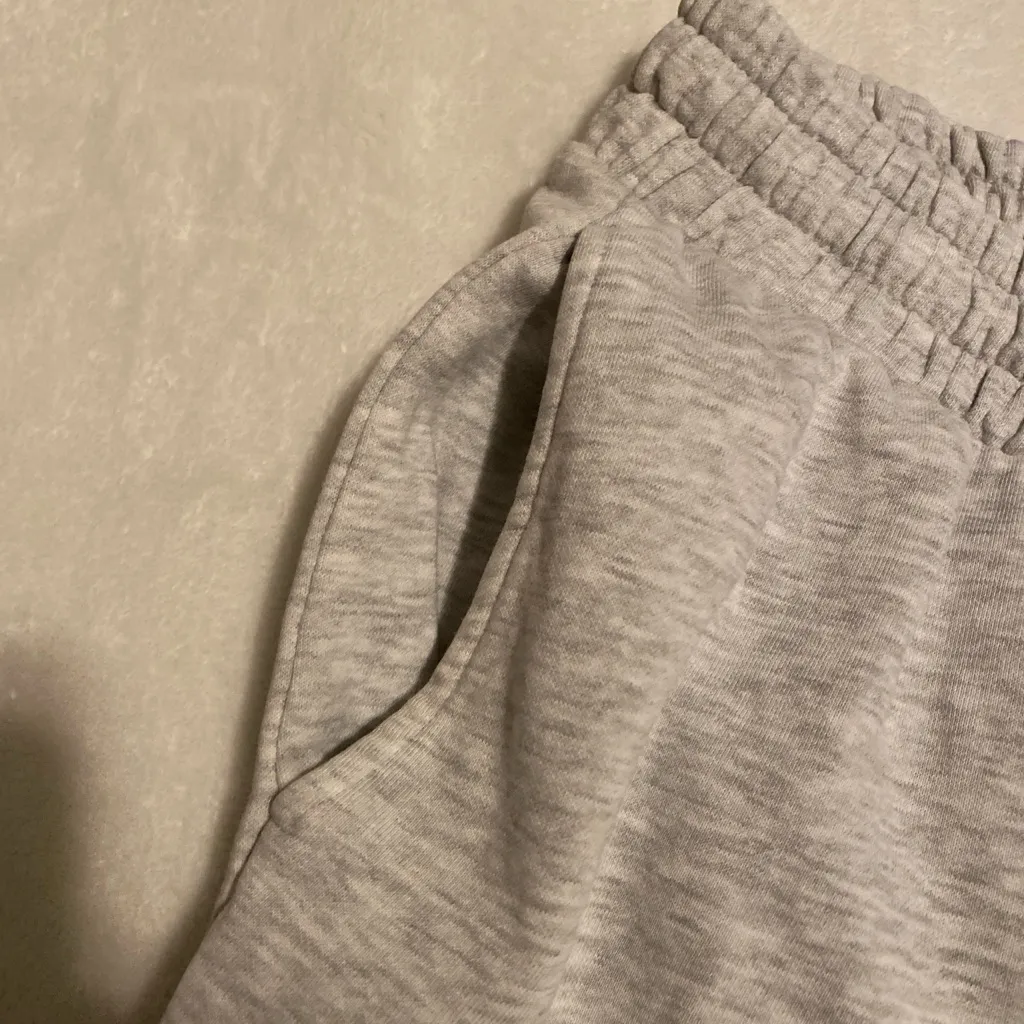H&M Grey Sweatpants - Image 7