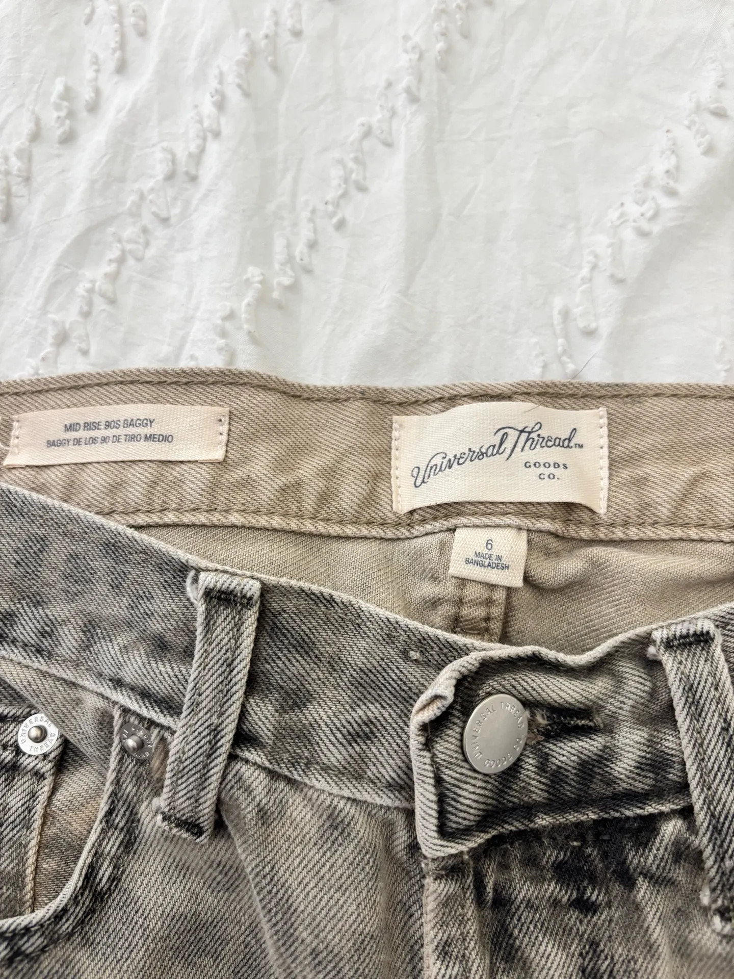 Universal Threads Universal Thread Jeans - Image 2