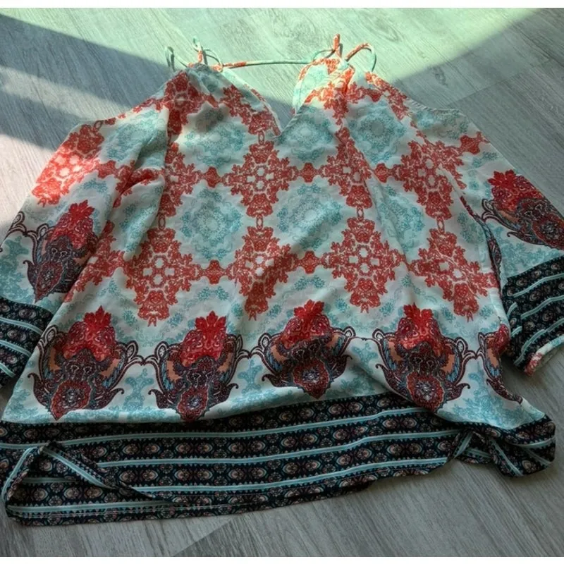 Women junior NWOT Brand- Skies are Blue Sheer Blouse Top‎ Shirt SIZE MEDIUM #504 - Image 2