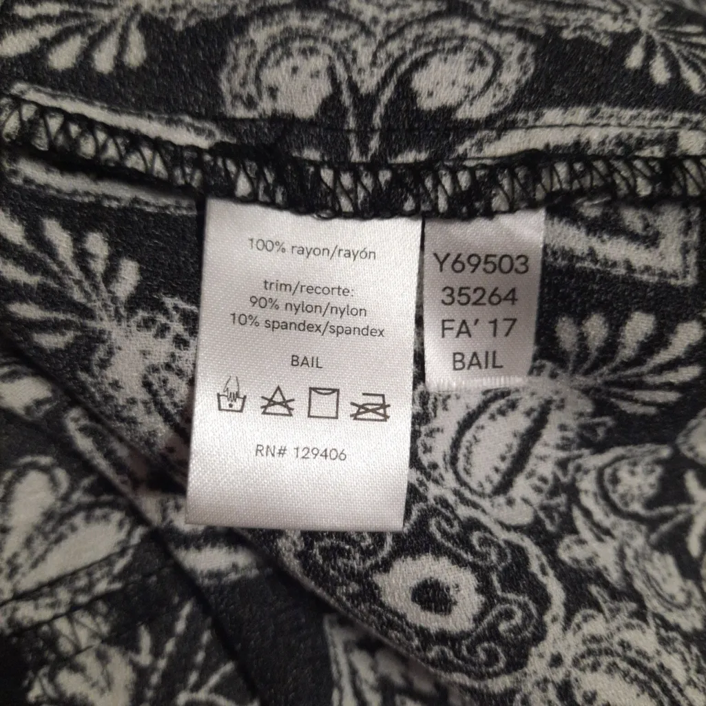 Venus Black and White Dress Size XS - Image 5