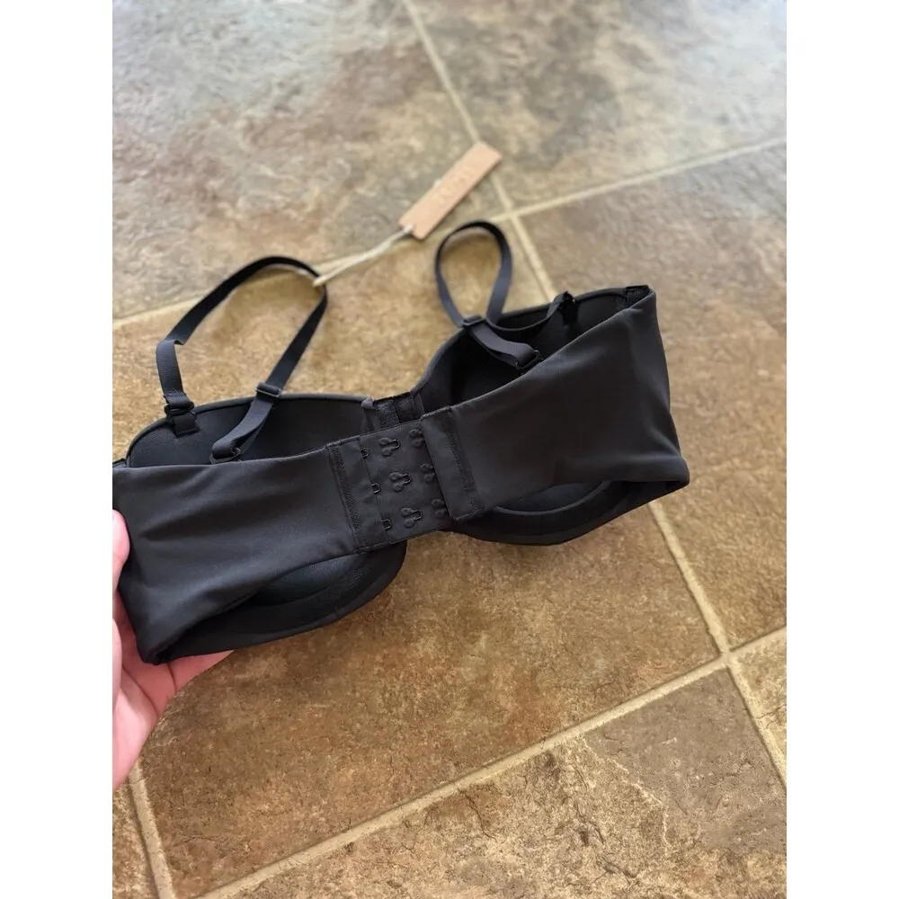 Skims Fits Everybody Strapless Bra Onyx Size 32D - Image 5