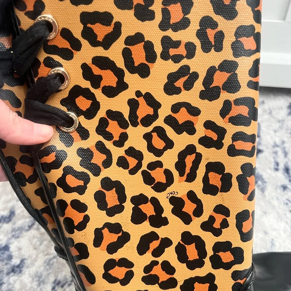 Coach Like new  Leopard winter boots - Image 3