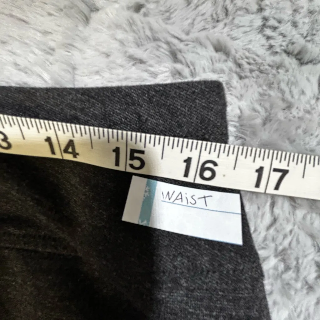 Ellen Tracy Charcoal Pencil Skirt - Image 4