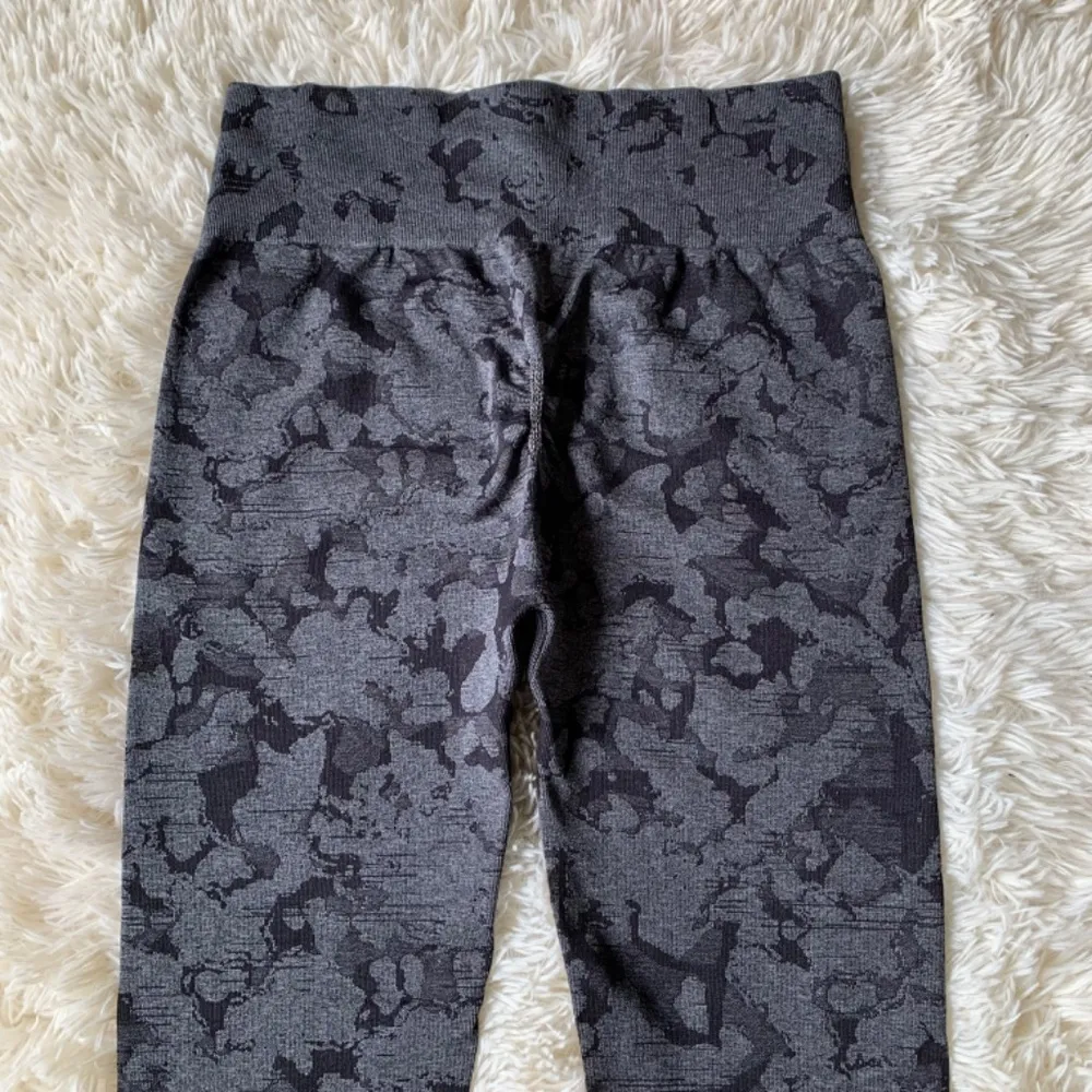 Camo Seamless Leggings - Image 5