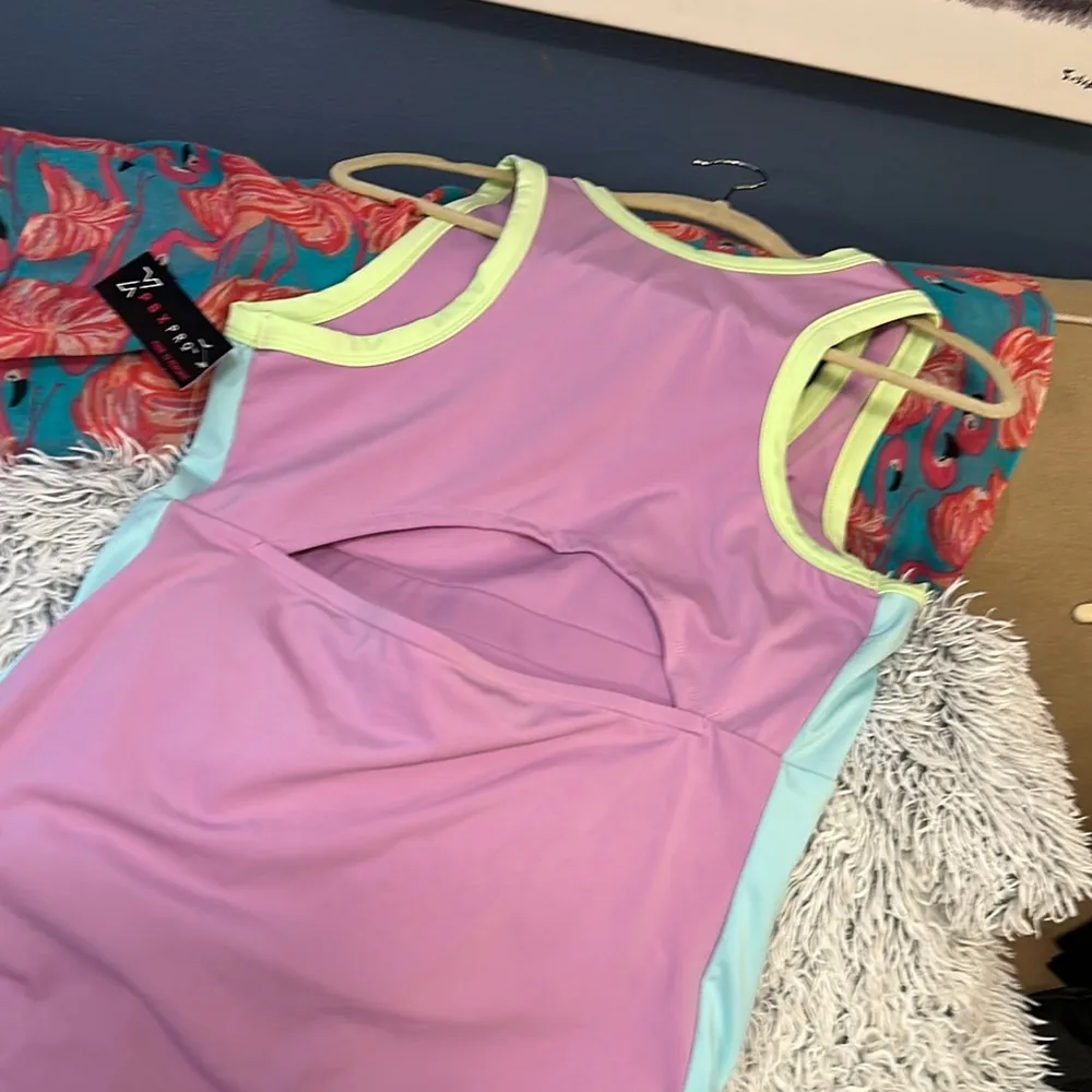 Pink and Green Sleeveless Dress swimsuit NWT Size XL - Image 6