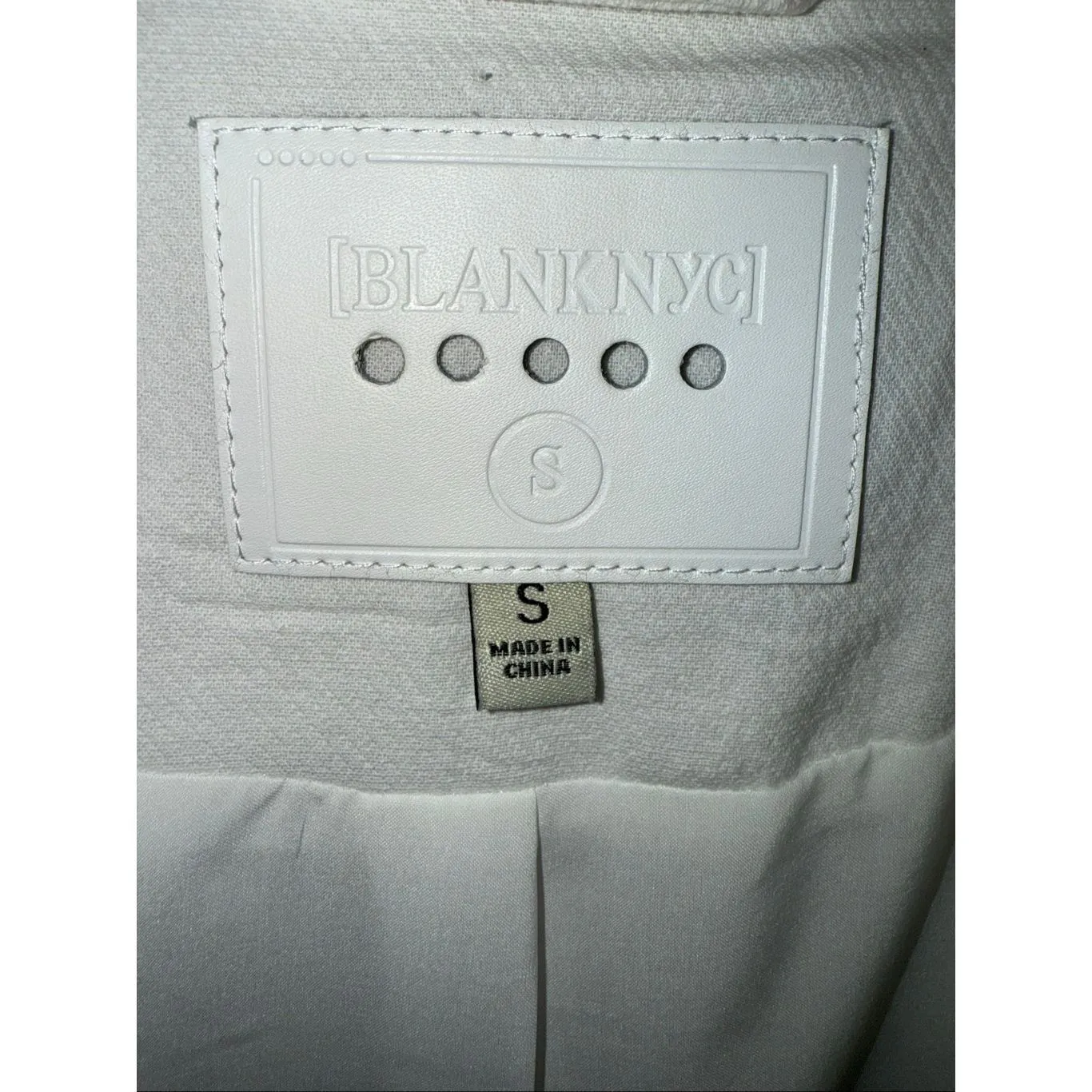 Blank NYC So Icy White Crepe Bomber Jacket Size M - Image 9