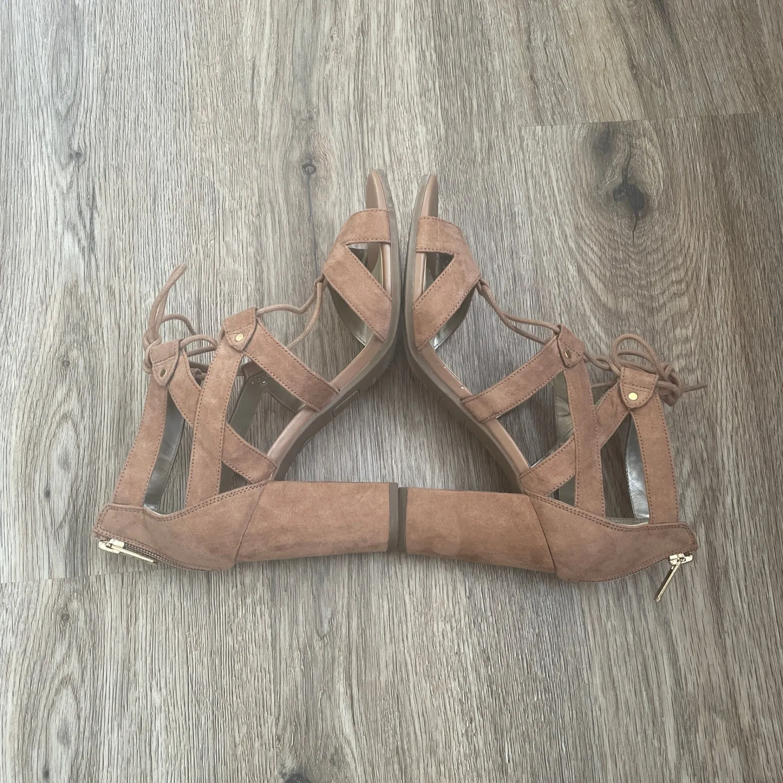 Francesca's Block Heel Sandals size 7 Faux Suede Lace Up Open Toe Boho Chic Shoe - Image 10