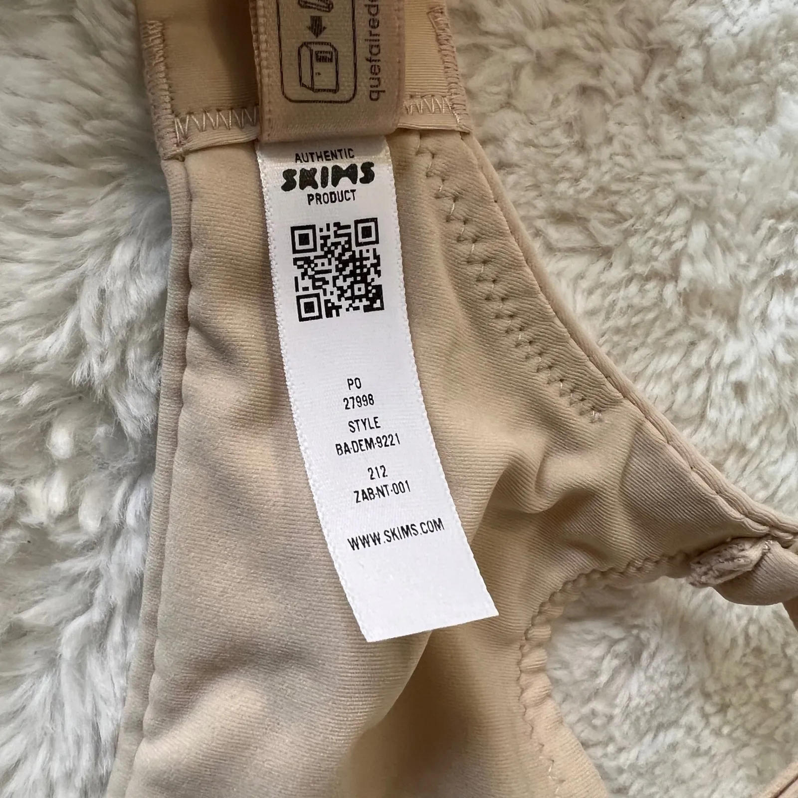 SKIMS 36DDD T-Shirt Bra Nude Smooth Underwire Everyday Seamless Comfort NWT - Image 5