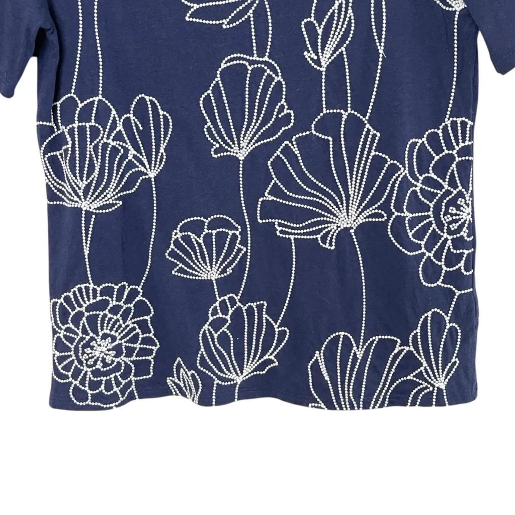 CHICO’S Navy Blue Short-Sleeve Top White Floral Pointillist Embroidery, Small - Image 3