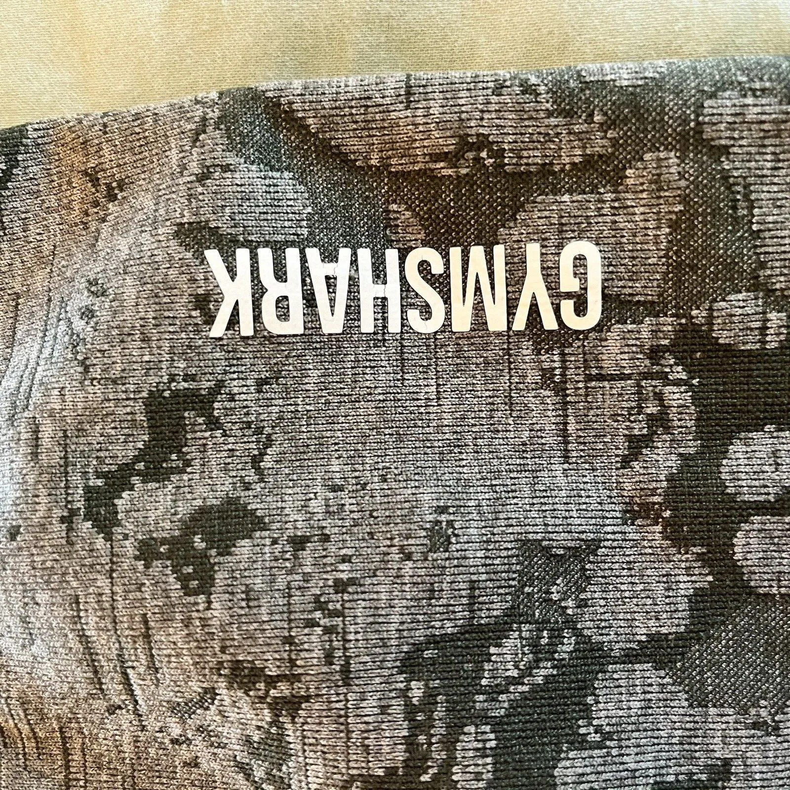 GYMSHARK | Green Camo Seamless Leggings Sz XS - Image 4