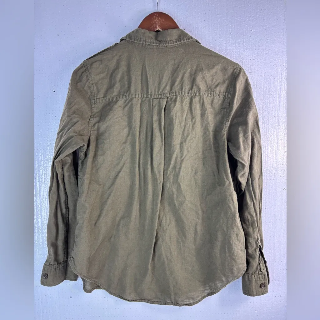 Old Navy M Cotton Button Down Pocketed Shirt in Olive - Image 3