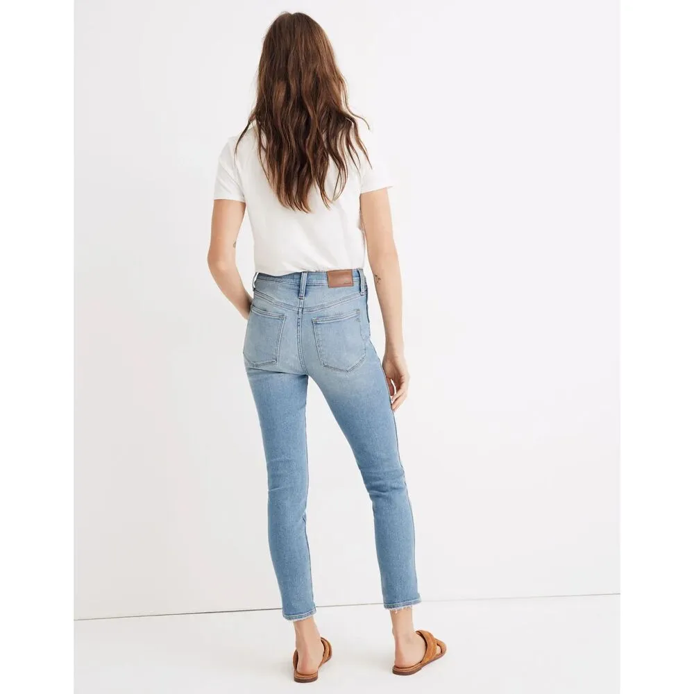 Madewell 10" High-Rise Skinny Crop Jeans in Horne Wash Size 27 - Image 3