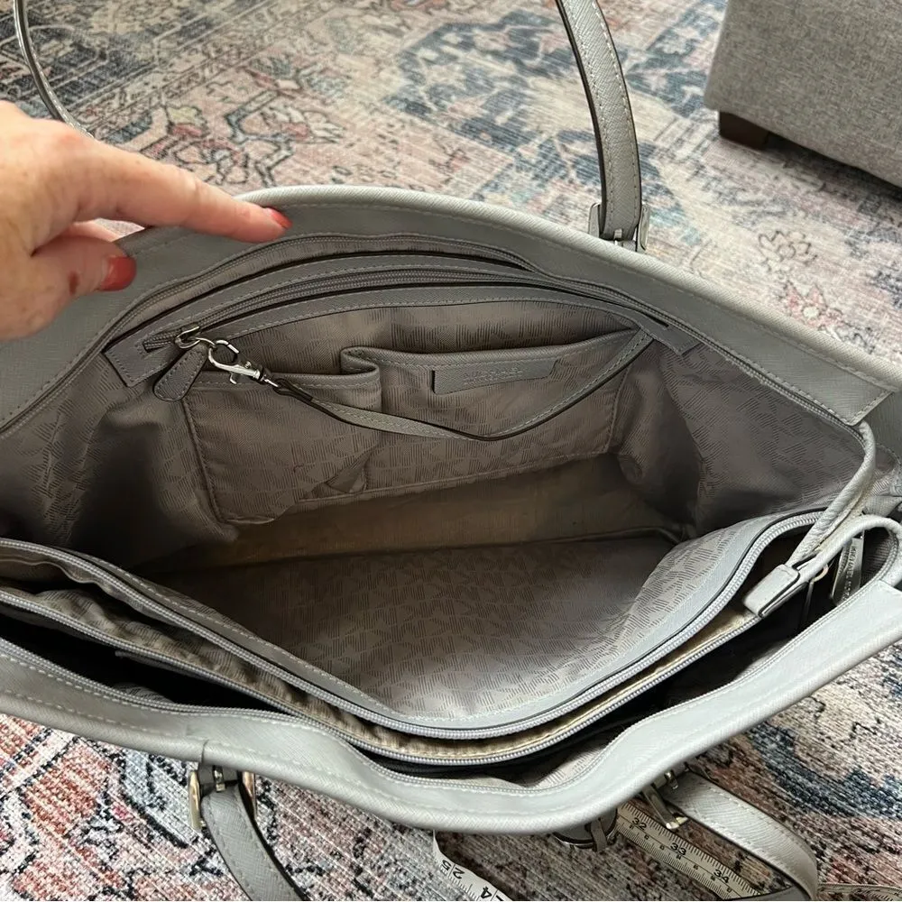 Michael Kors Jet Set Travel Saffiano Leather Top-Zip Tote Bag Gray - Image 11