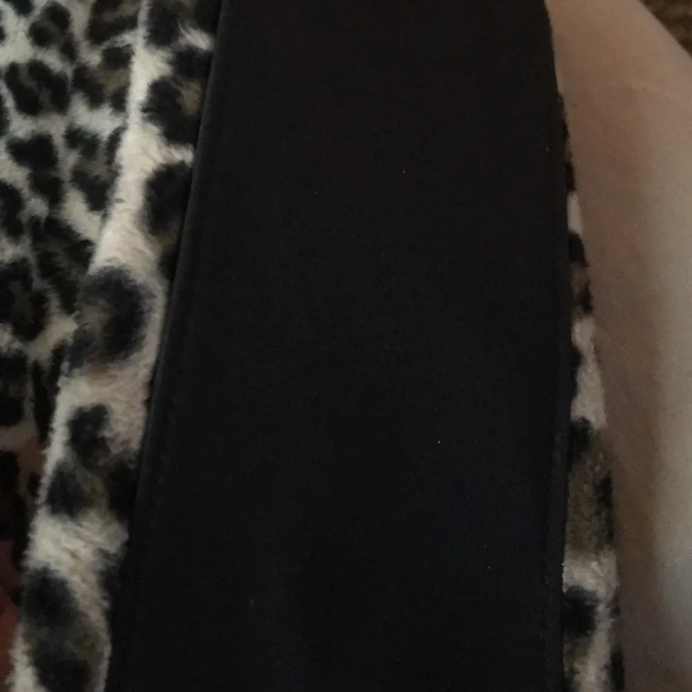 Cute fuzzy leopard print bag - Image 9