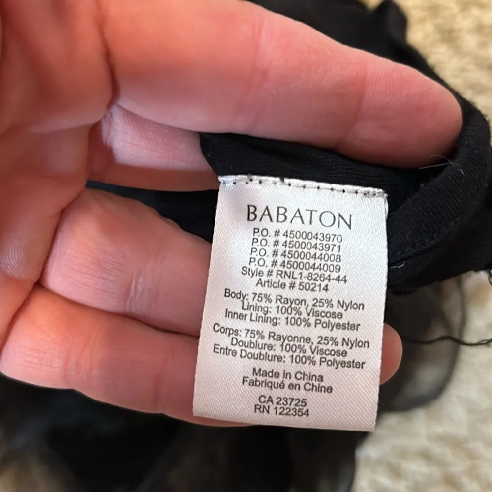 Aritzia Babaton Black Tobias cap sleeve v-neck Lace‎ Mini Dress size 2 - Image 15