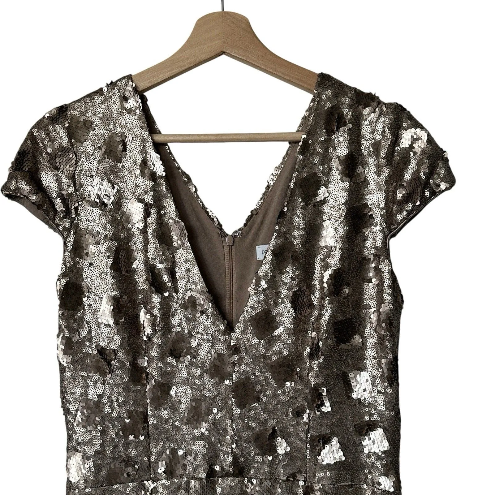 Dress The Population Lina Cap Sleeve Gold Sequin Gown Maxi Dress Feminine L - Image 6