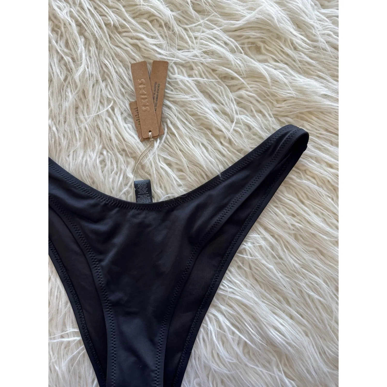 Skims Swim Cheeky Tanga Bottom Onyx Size Large - Image 4