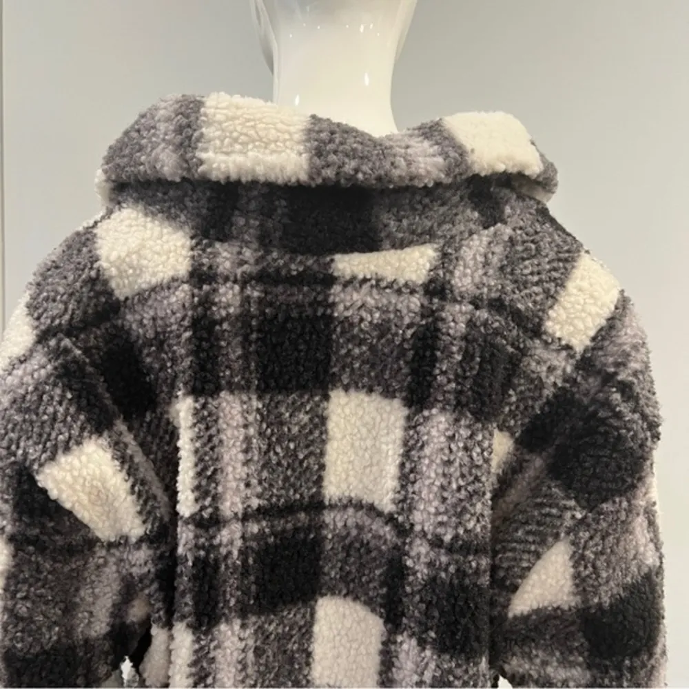 Wishful Thinking Cozy Winter Plaid Jacket - Image 6