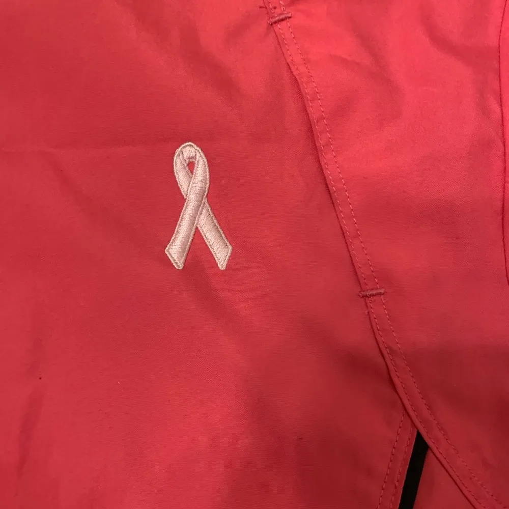 New Balance breast cancer awareness rain shell - Image 5