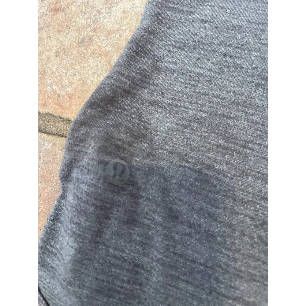 Lululemon racer back tank size 2 - Image 3