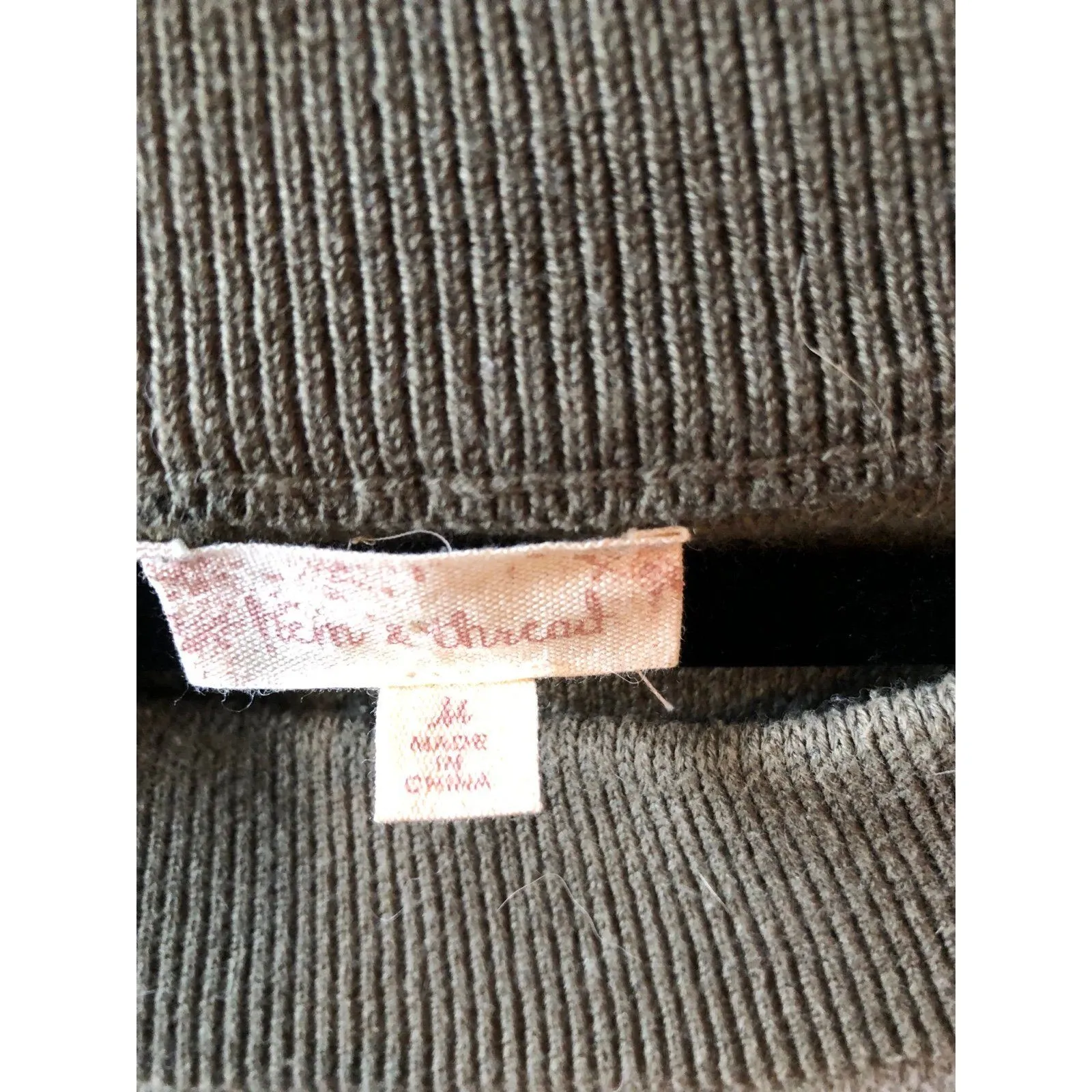 Camo print sweater Sz M Size M - Image 3