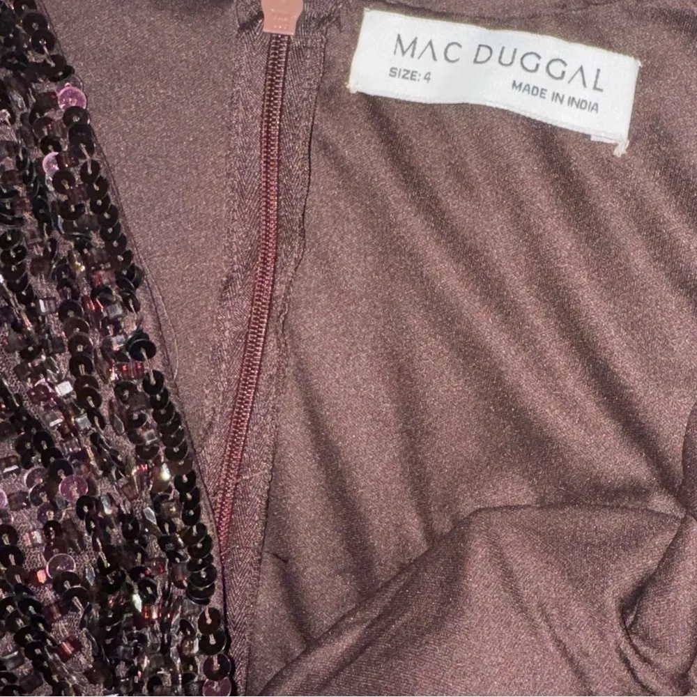 NWOT Mac Duggal Brown Sequin Embellished Cap Sleeve Trumpet Gown sz 4 - Image 7