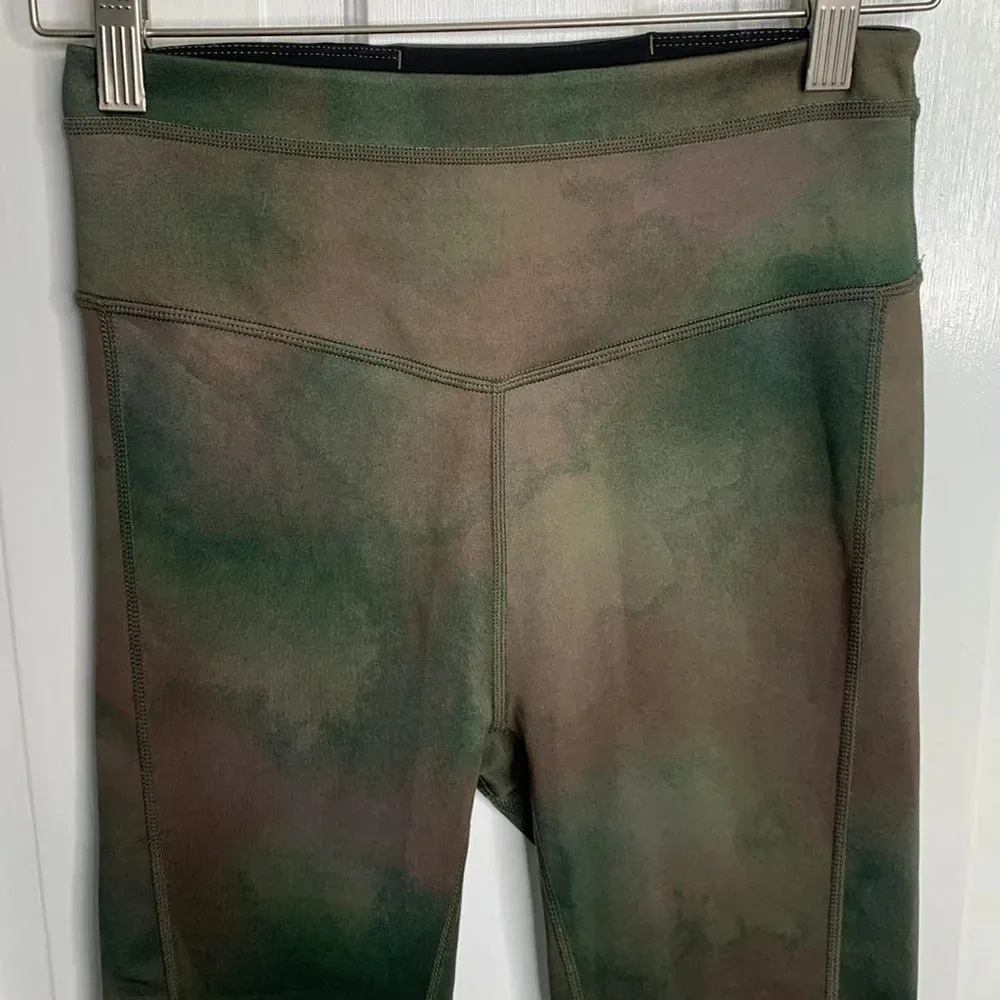 Free People Movement Beat the Heat reversible High Waist Tights W-470 Sz S - Image 6