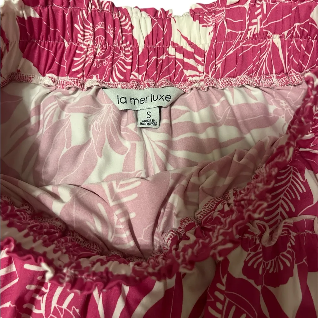 Boutique Pink and White Tiered Bubble Mini Skirt Resort Wear - Image 2