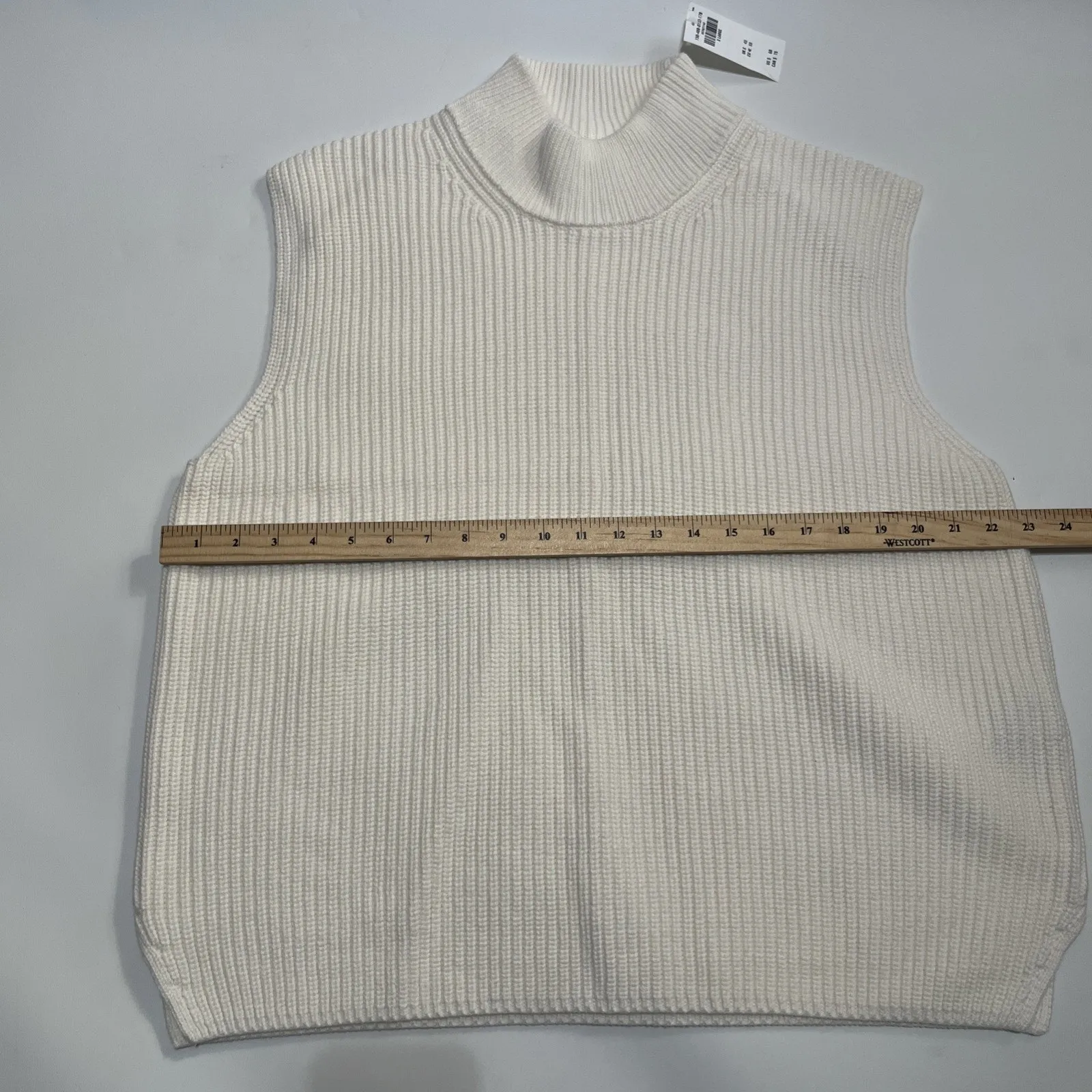 NWT Abercrombie & Fitch XL Off White Sweater Vest - Image 5