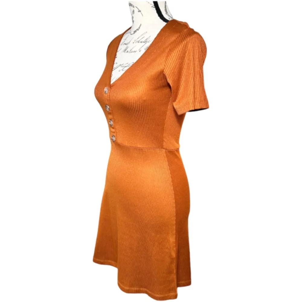 Hyped Unicorn  Ribbed Button-Front Dress - Flattering & Trendy, Size S - Image 3