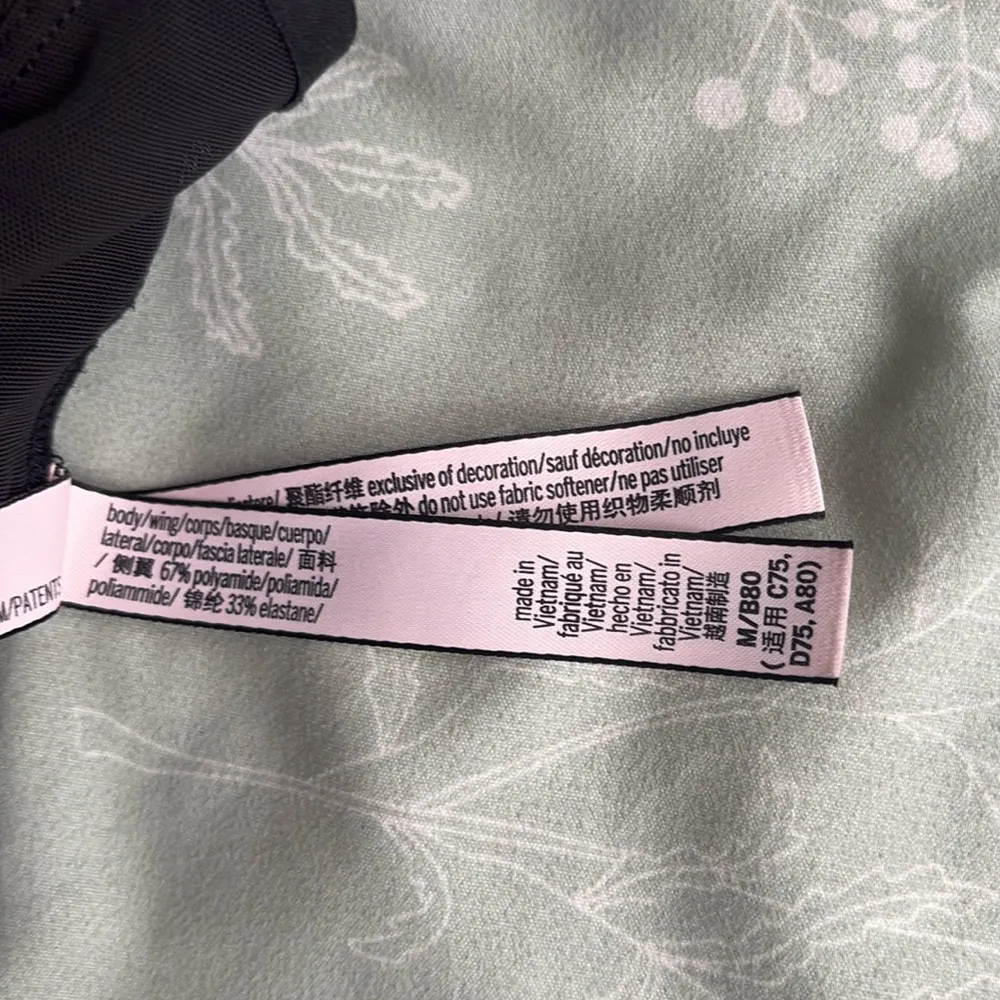 VSX Wireless Sports Bra — LOVE CLOUD size Medium - Image 6