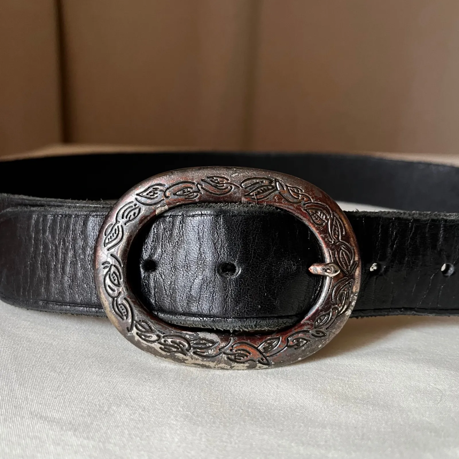 Vintage GAP Black Leather Oval Buckle Belt Size 32 Western Boho - Image 2