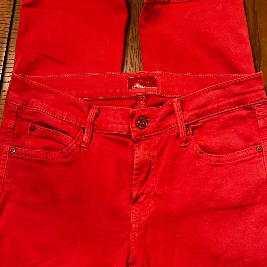 MOTHER The Rascal Cuff Premium Stretch Denim Jeans in Rambutan Red Size 27 - Image 3