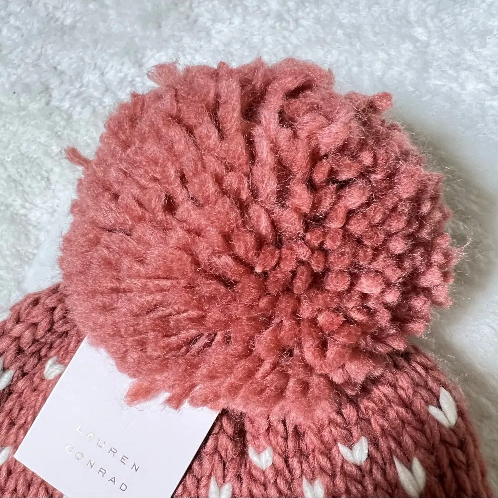 NWT LC Lauren Conrad Pink and White Heart Chunky Knit Pom Beanie Hat - Image 4