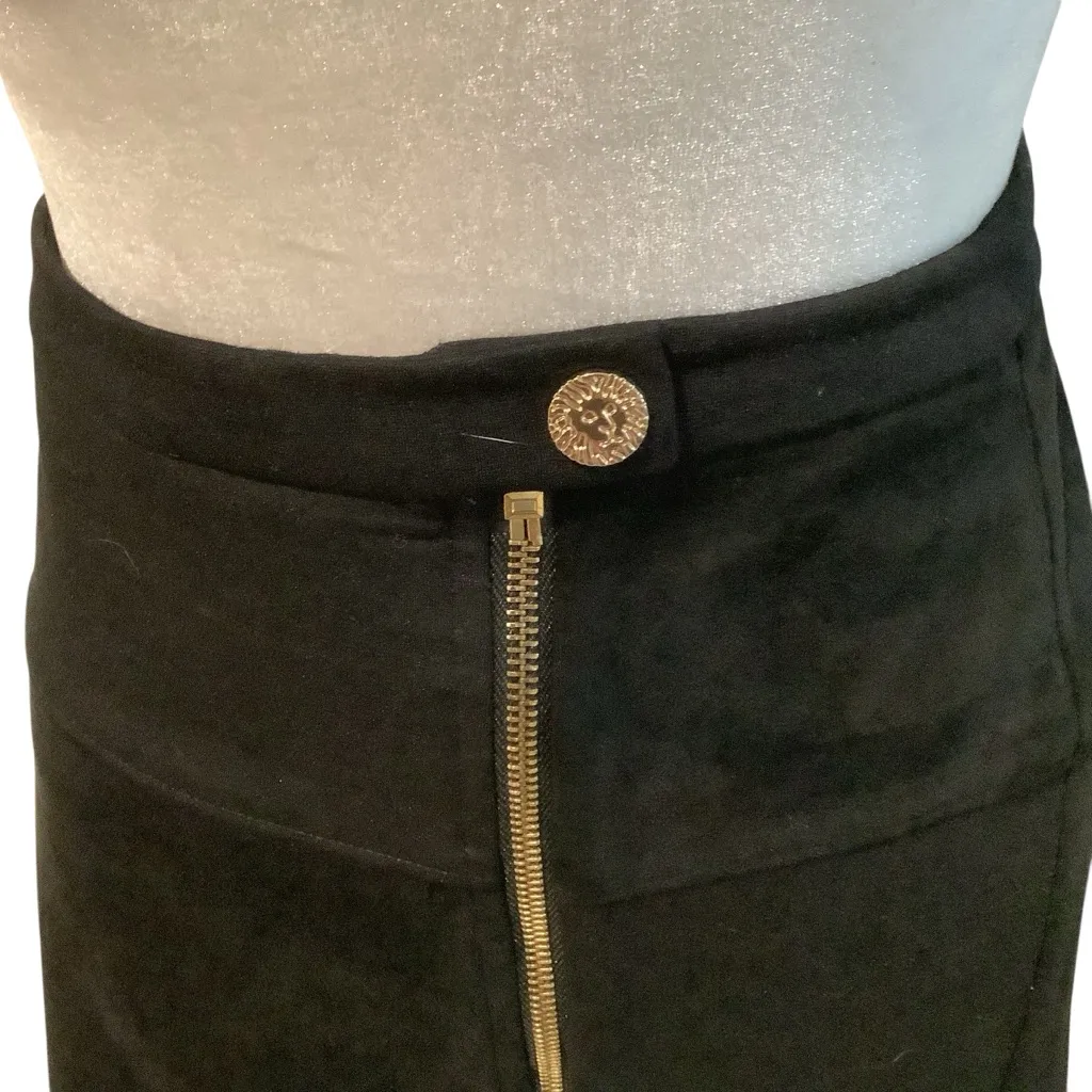 Anne Klein Black Business Skirt with Gold Full Zipper Accent WORN ONCE Size 6 - Image 2