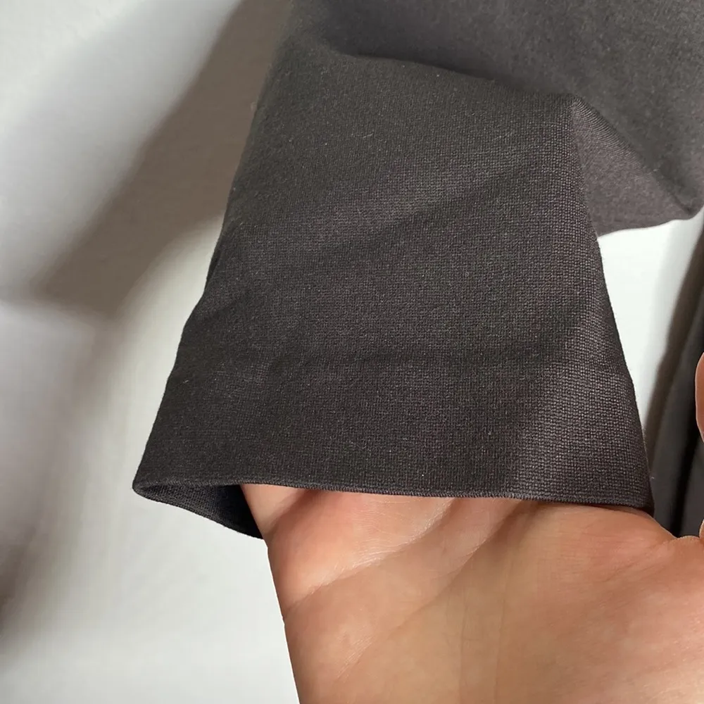 Teri Jon by Rickie Freeman scuba flutter floral midi dress size 10 - Image 10