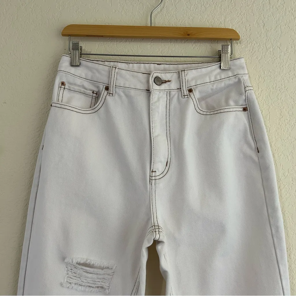 BDG // High Rise Distressed Mom Jeans - Image 2