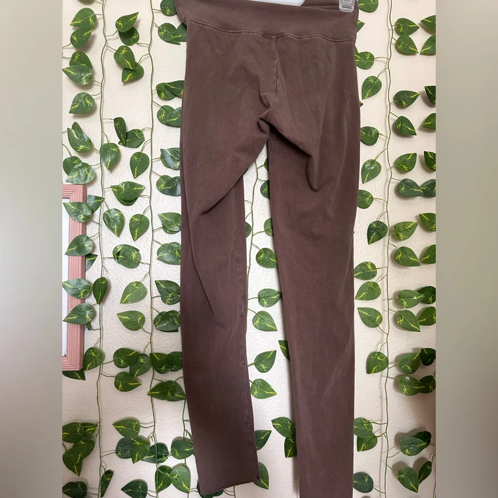 women’s TNA aritzia leggings brown size XS - Image 5