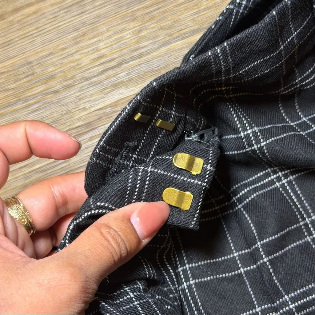 NWOT White House Black Market Classic The Slim Ankle Black Checkered Dress Pants - Image 4