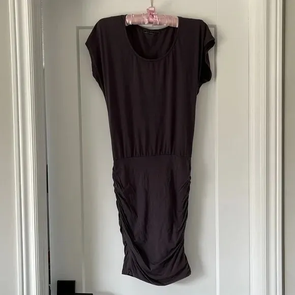 Velvet by Graham and Spencer Mini Dress Gray Cotton Short Sleeve Size Small - Image 2