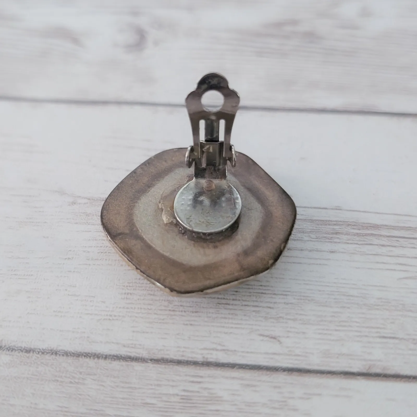 Vintage Clip On Earrings Gold Tone and Metallic Large - Image 6