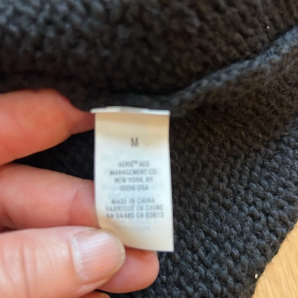 Aerie  Black Sweater Size Medium - Image 6