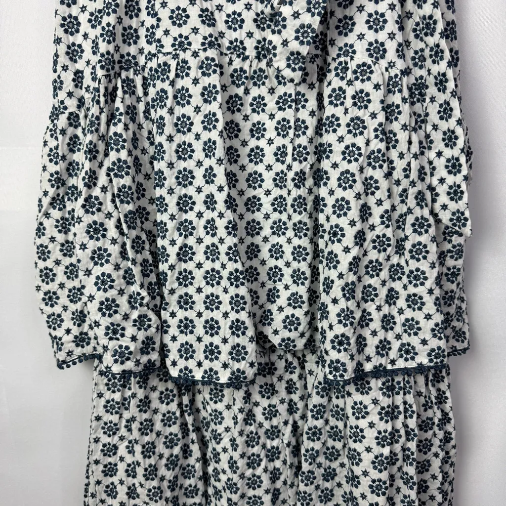 Boutique Taylor White & Blue Floral Embroidered Tiered Midi Dress 4 - Image 4