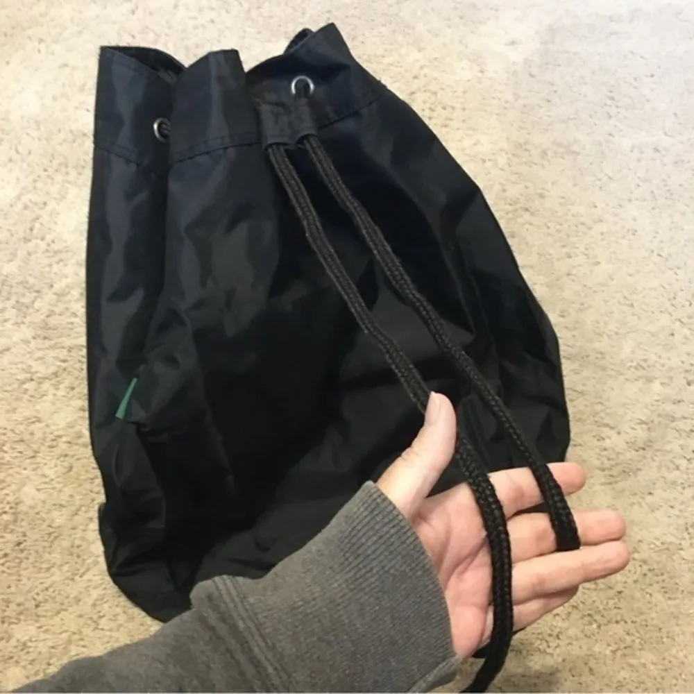 Vintage 90’s United Colors of Benetton black Backpack Drawstring Travel Bag. - Image 3